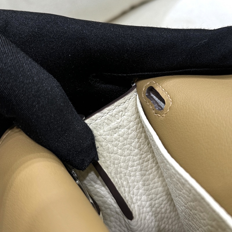 Hermes bag photo request